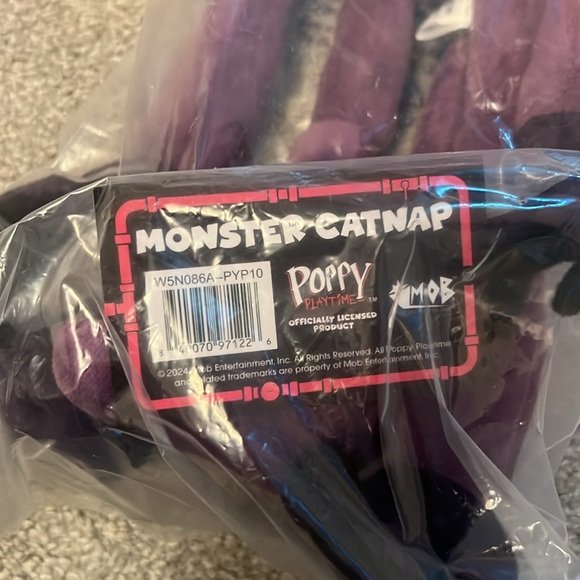 Mob Entertainment Official Poppy Playtime NWT sealed Monster Cat Nap plush 18”💜 - Picture 6 of 14
